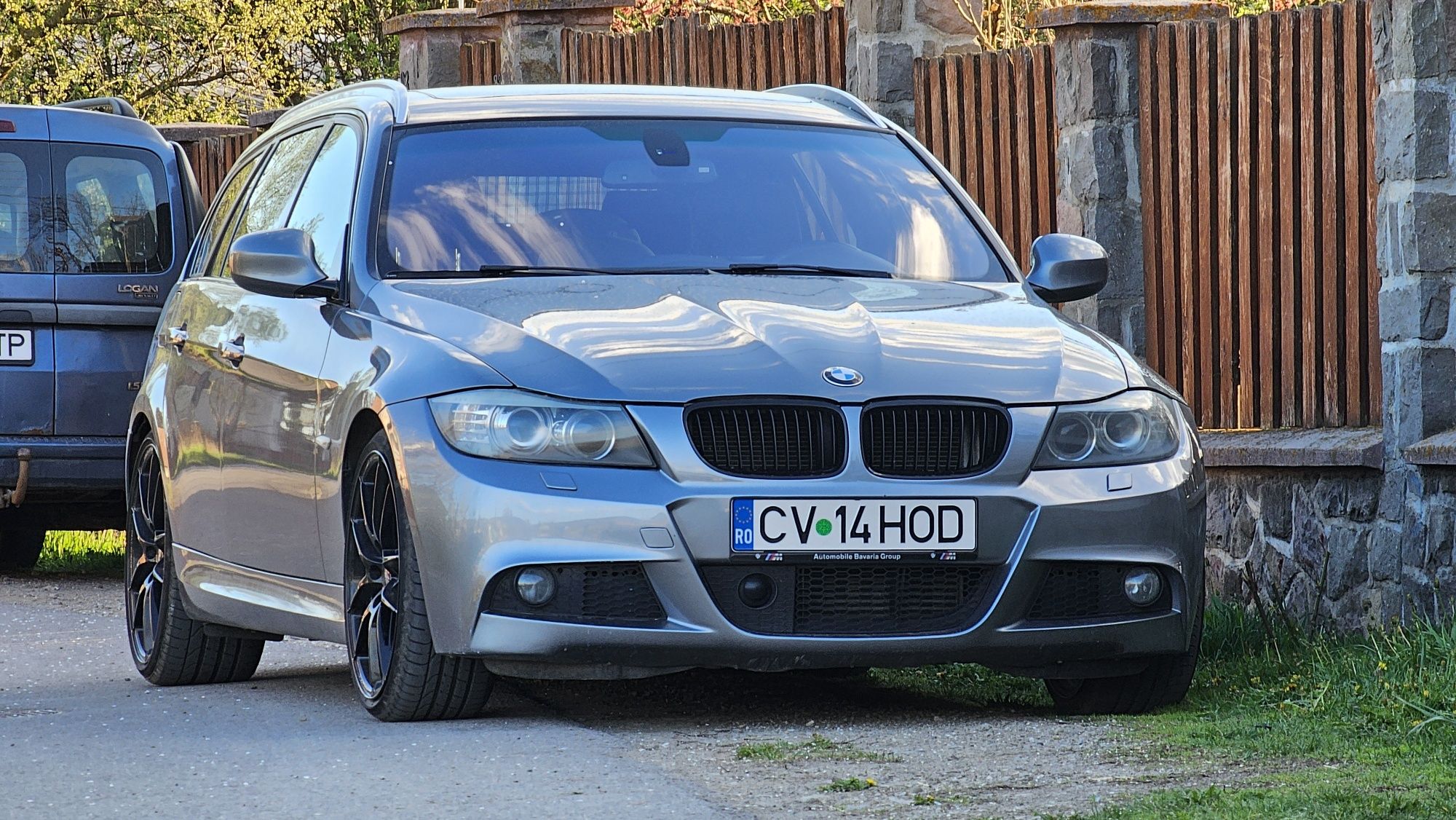 BMW Seria 3 E91 330xd