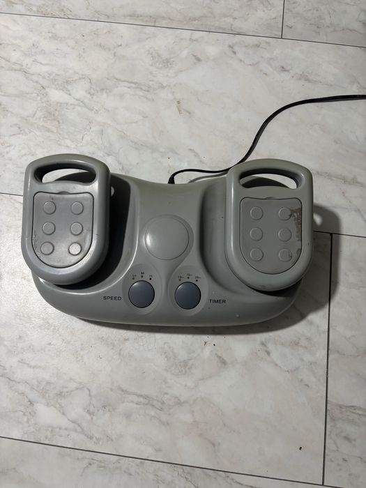 Aparatul de masaj Powerful Swing Massager