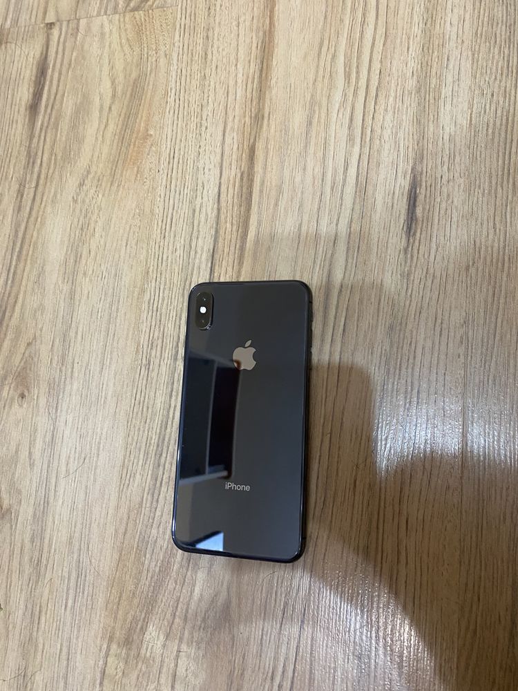 iPhone XS Max 256GB black