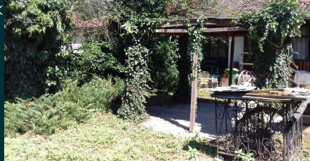 Продава се Къща в Русе, Център - 100 кв.м за 390 €/кв.м - Снимка #2
