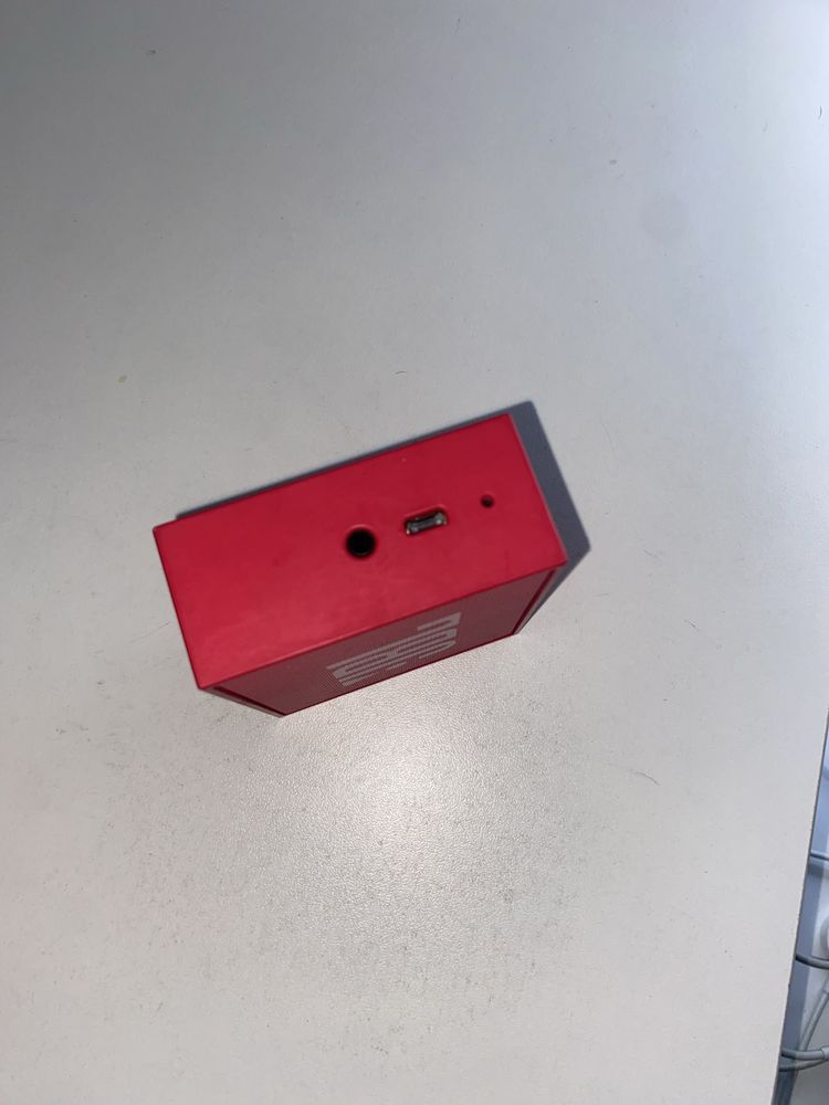 Продам колонку JBL