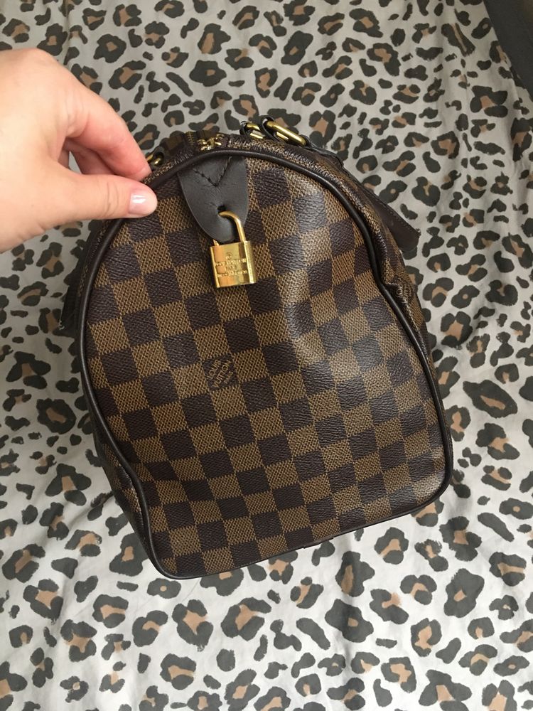 Geanta Louis Vuitton