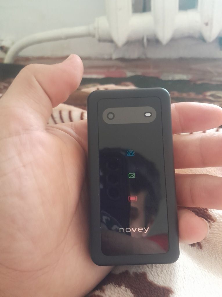 Novey telefoni sotiladi srochniy 10 kun boldi ishlatilganiga
