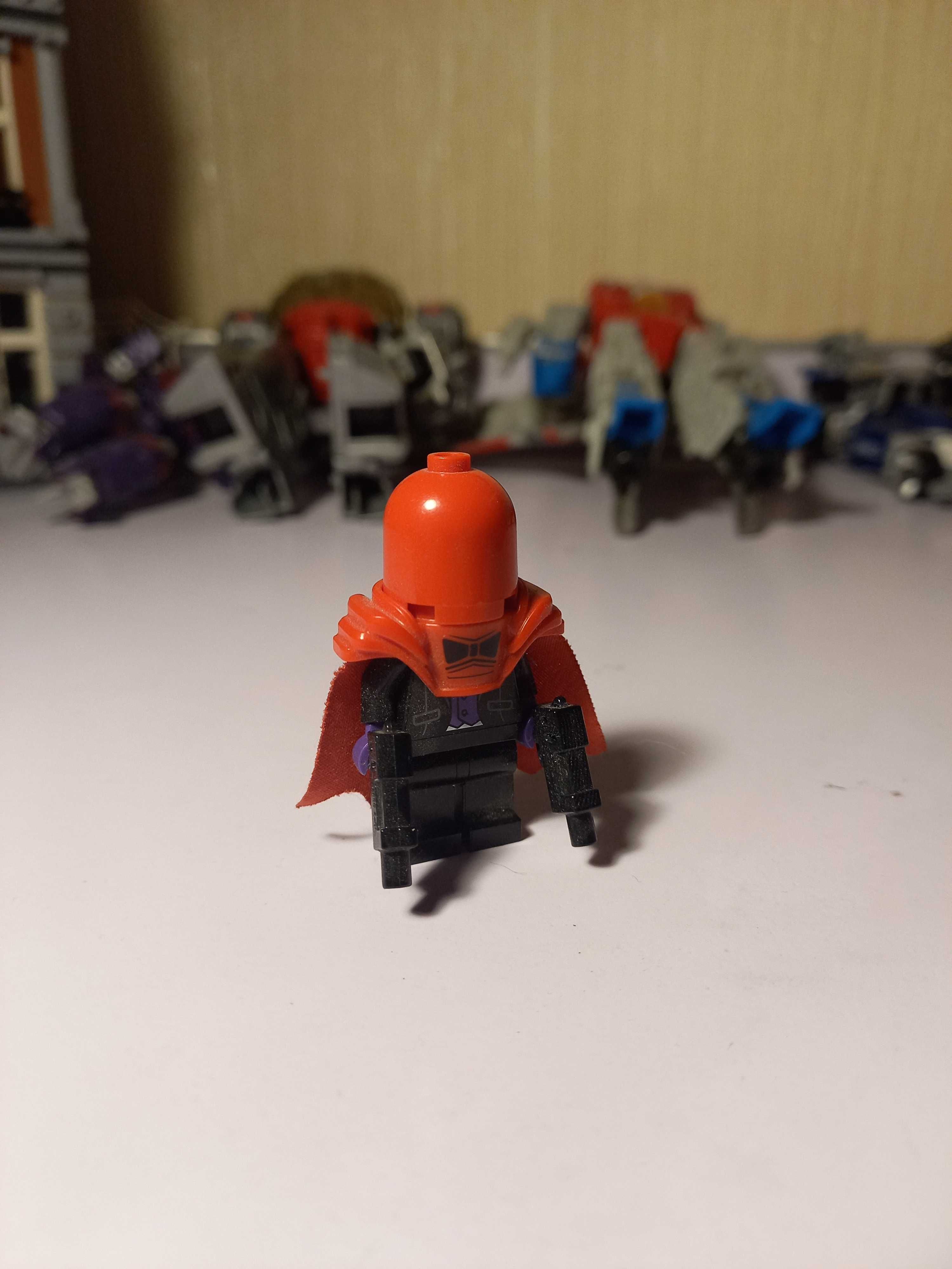 Лего минифигурки красный колпак