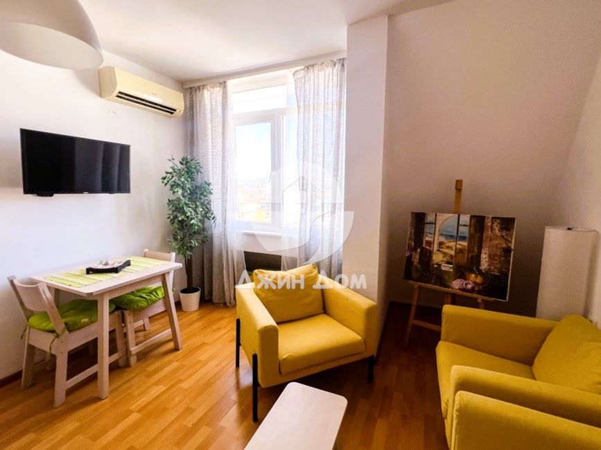 Продава се Двустаен апартамент в к.к. Слънчев бряг - 57 кв.м за 1193 €/кв.м - Снимка #2