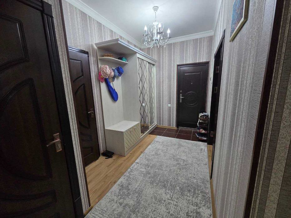 3комнатная квартира на Карасу1 78м2 с ремонтом с подвалом КС