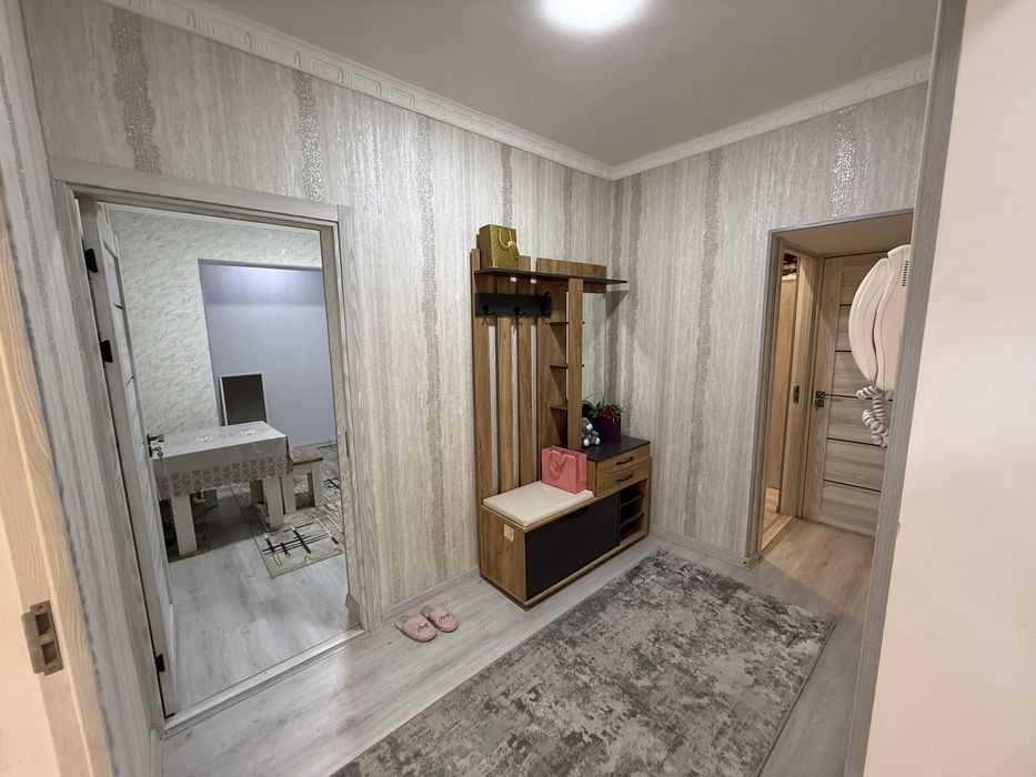 Продаётся квартира на ц15, Жангох Квартира сотилади. Без маклер, своя.