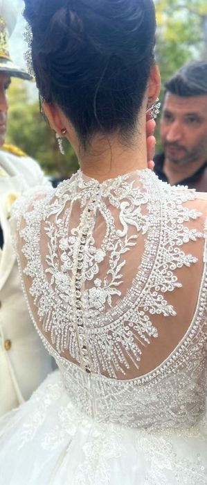 Rochie de mireasa Eden Bride București