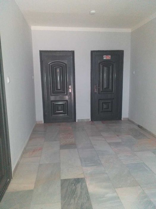 Obod borishda 3 xonalik kvartira  sotiladi