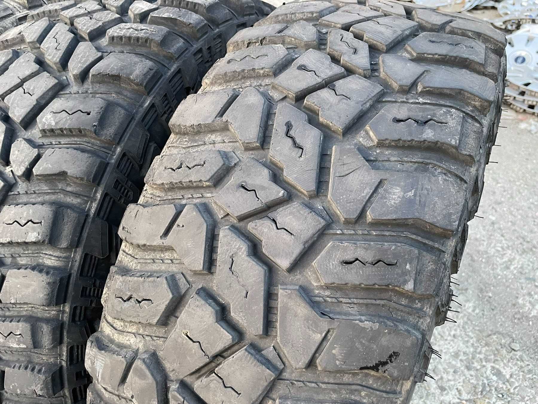 315/70/17 COOPER DISCOVERER STT PRO 121/118Q dot 18-22 грайфер 7-11мм