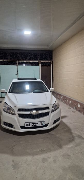 Малибу 1 2 поз.сотидади вариянтгаям гаплашамиз Бензинда
Холати идеал ю