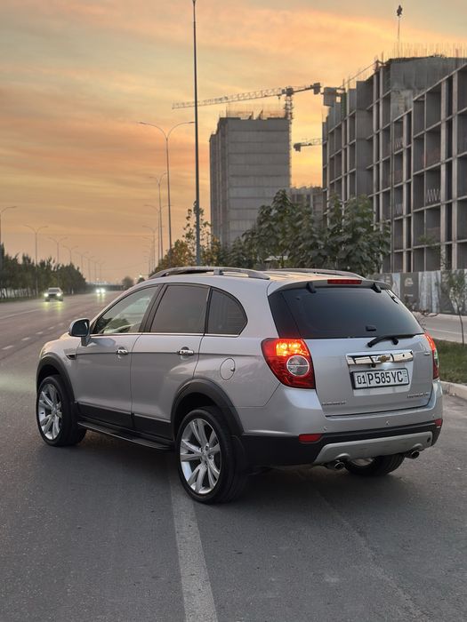 Chevrolet Captiva 3.0 AWD