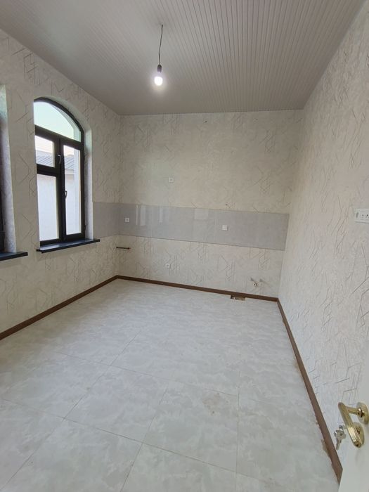 Тошкент тумани Келес кировда янги қурилган Евро ремонт участка сотилад