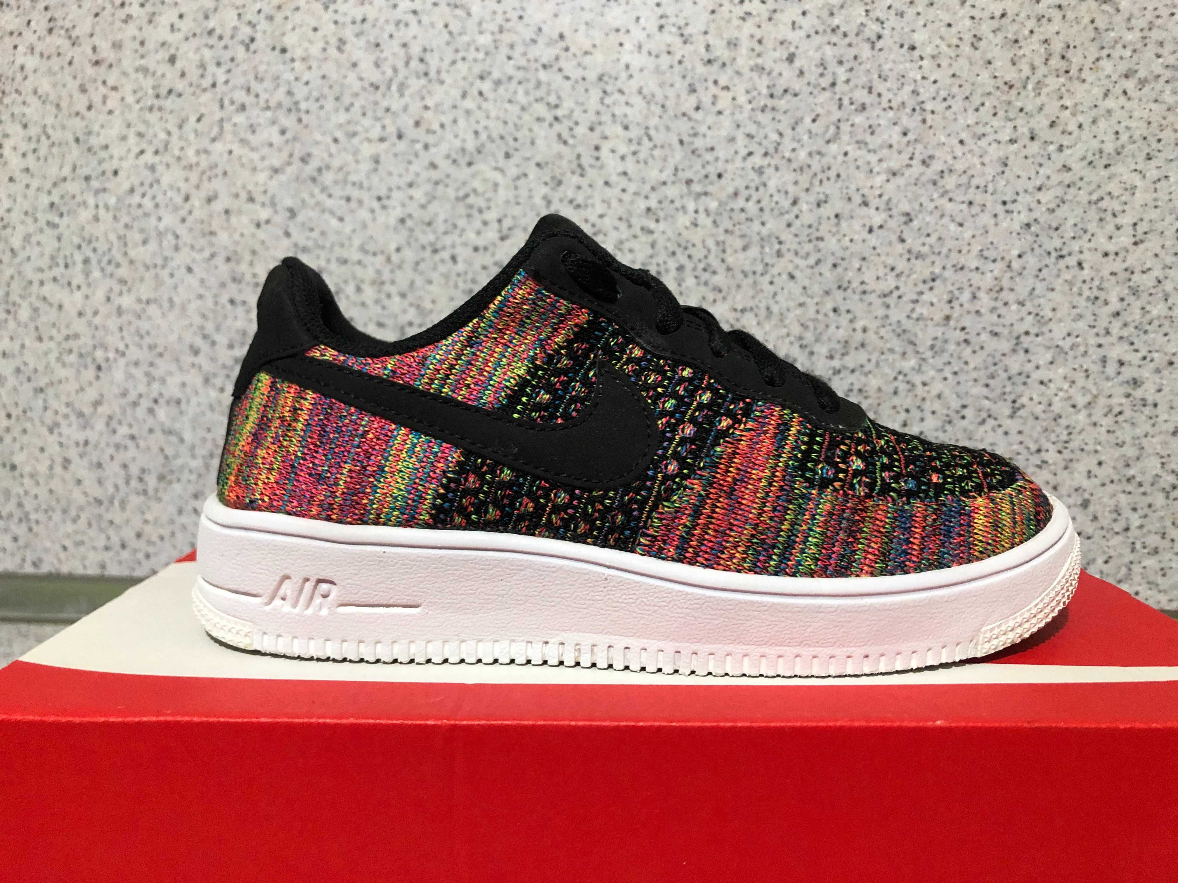 ОРИГИНАЛНИ *** Nike Air Force 1 Flyknit 2.0 / Hyper Pink Multicolor