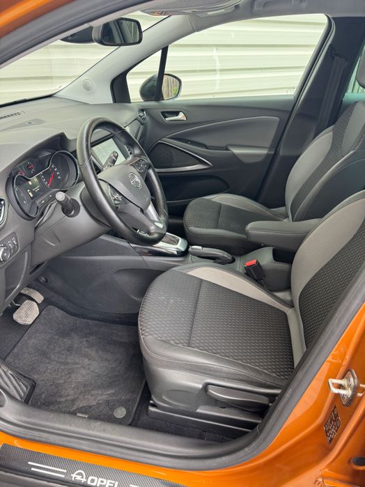 Opel Crossland  X cutie automata in RATE FIXE FARA AVANS