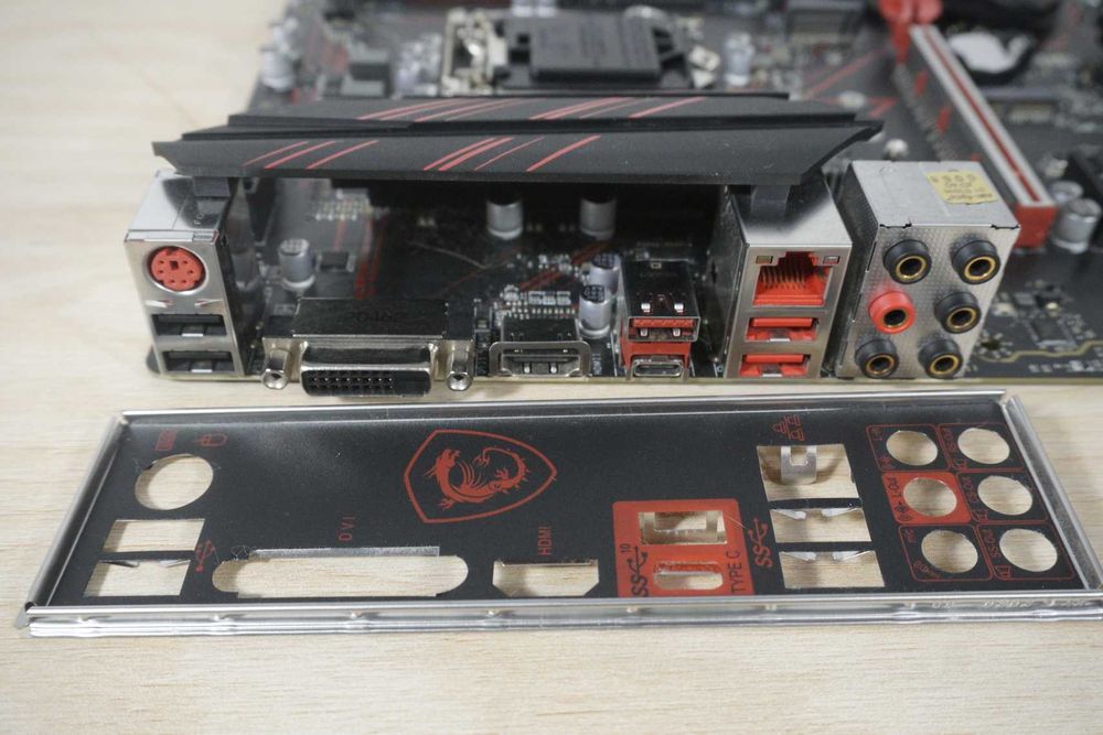 Дънна платка дъно MSI Z390 Gaming PLUS - LGA 1151 за 8/9th gen intel