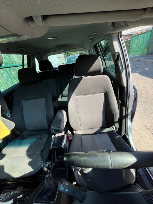 Opel Zafira an 2010