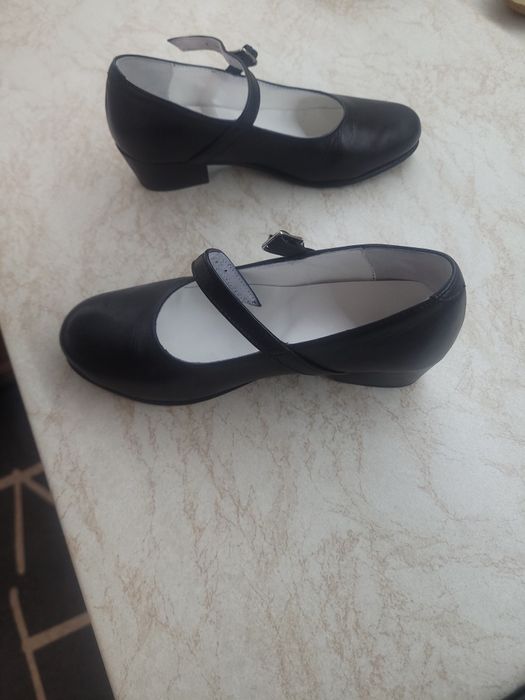 Pantofi dansuri populare