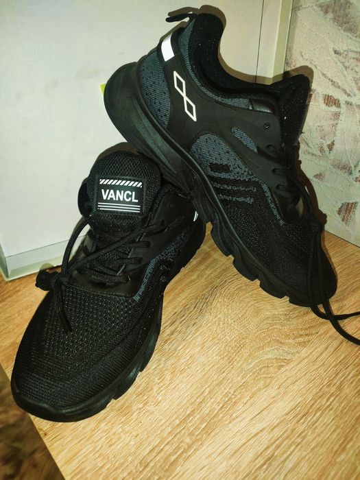 Кросовки мужские