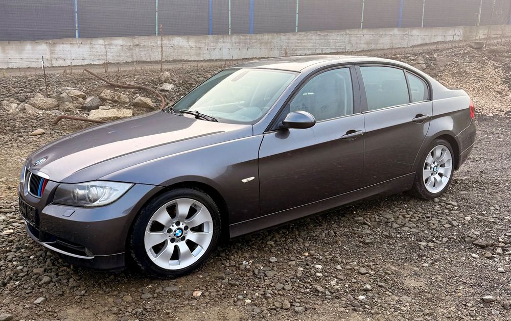 BMW Seria 3 Primul Proprietar/ Stare Perfectă/ Recent importată din Germania