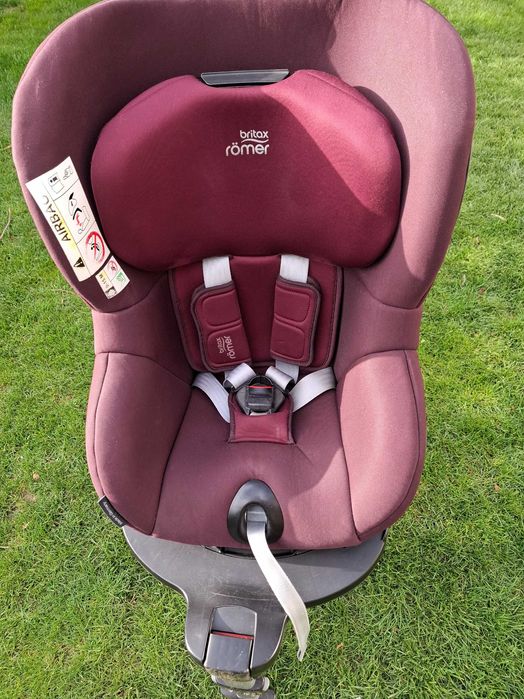 BRITAX Dualfix - scaun rotativ 360° masina