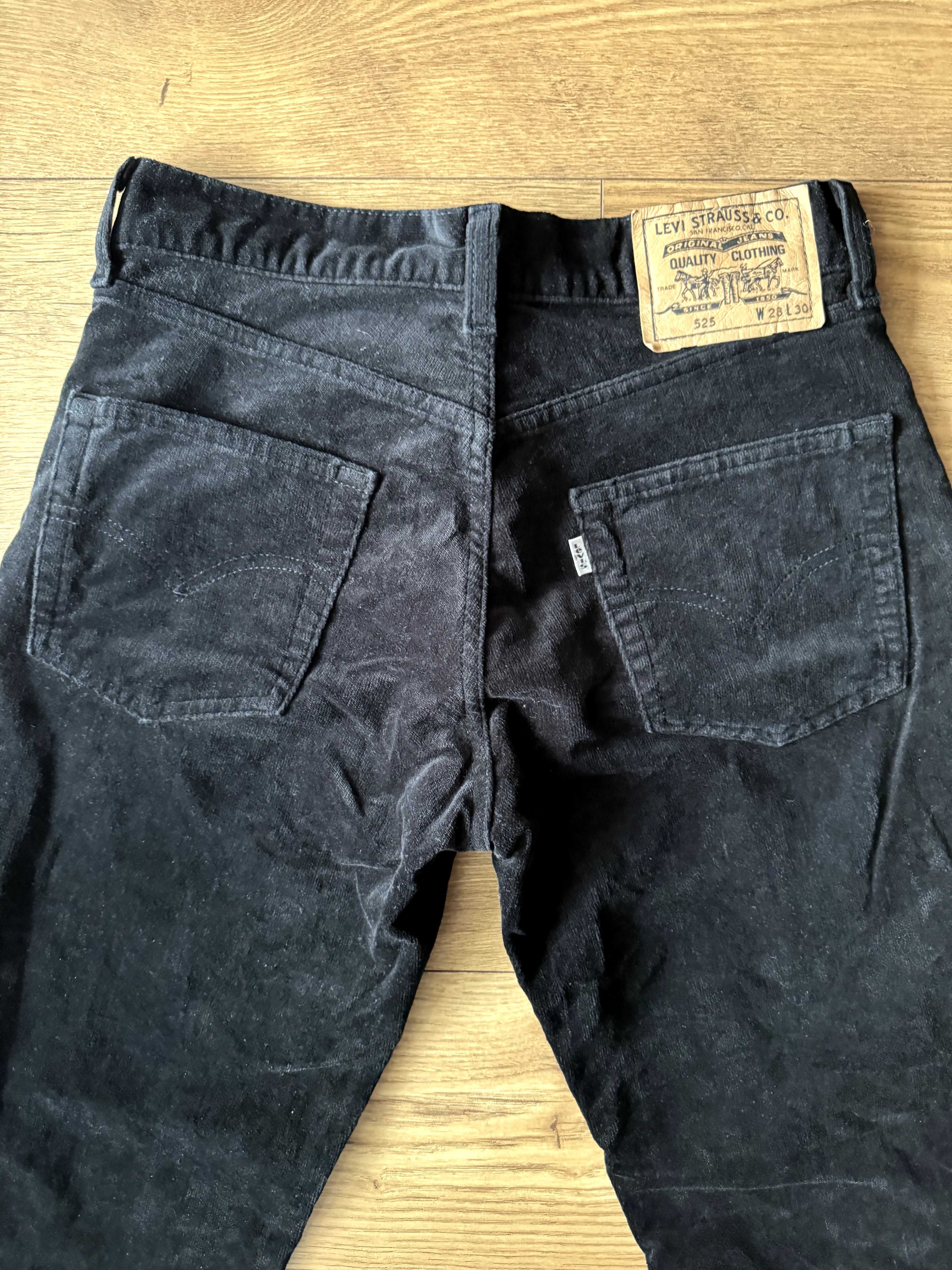 Jeans/blugi Levi Strauss dama