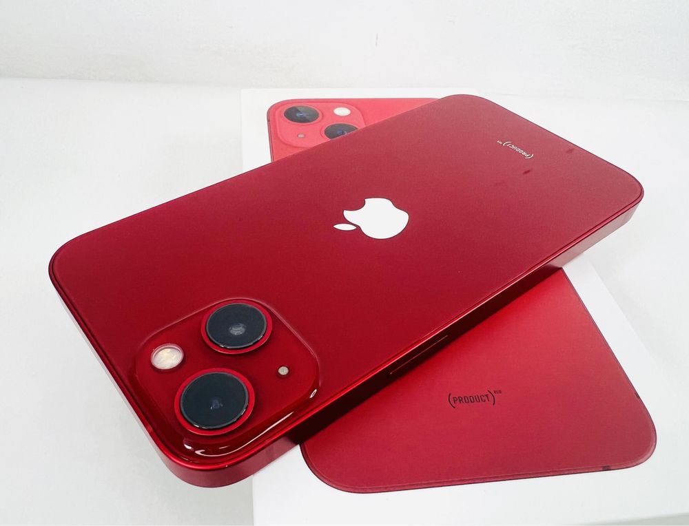 Apple iPhone 13 128GB Product Red 99% Батерия! Гаранция!
