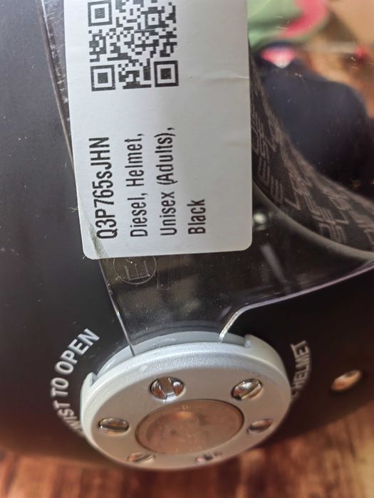 Cască  Diesel XS 53-54 noua