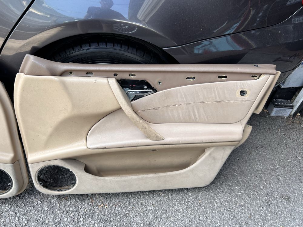 Кори за врати за Mercedes E class W210 комби