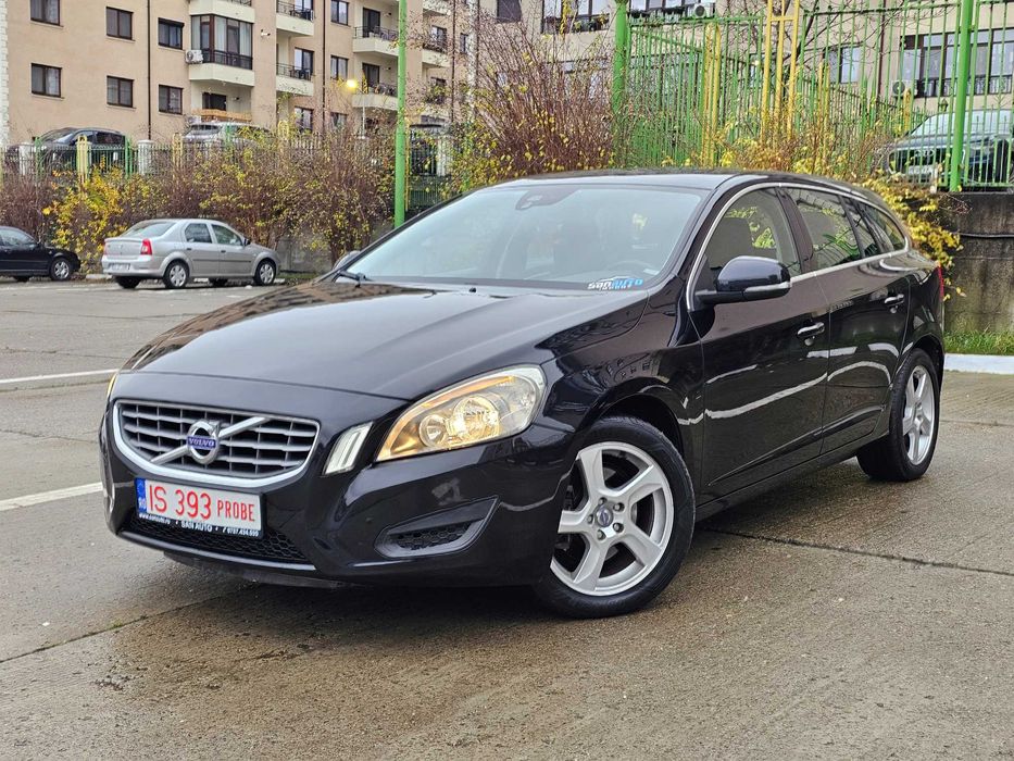 Volvo V60 2012 2.0 D4 163 CP euro 5 / RATE fara avans
