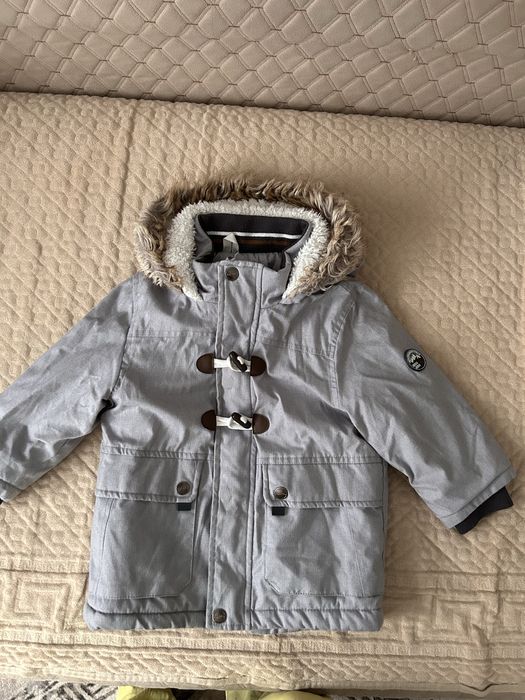 Продам детскую зимнюю парку