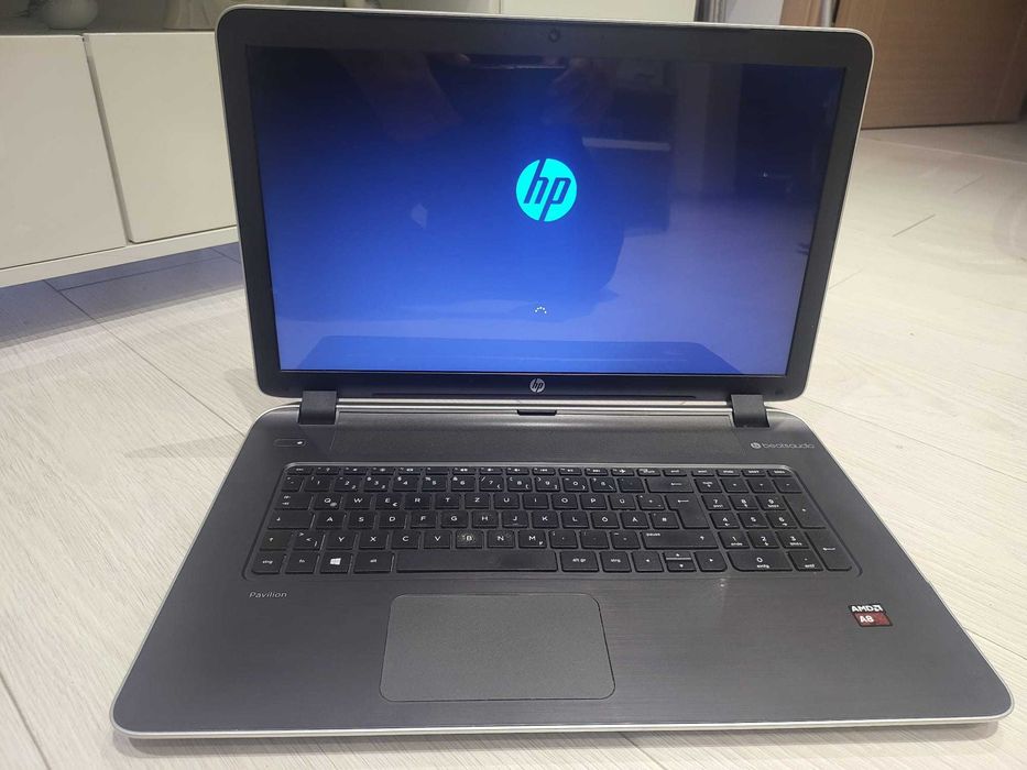 HP Pavilion 17-f050ng