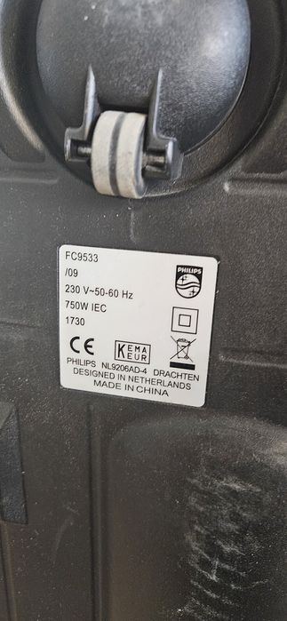 Aspirator fara sac Philips PowerPro 1700w