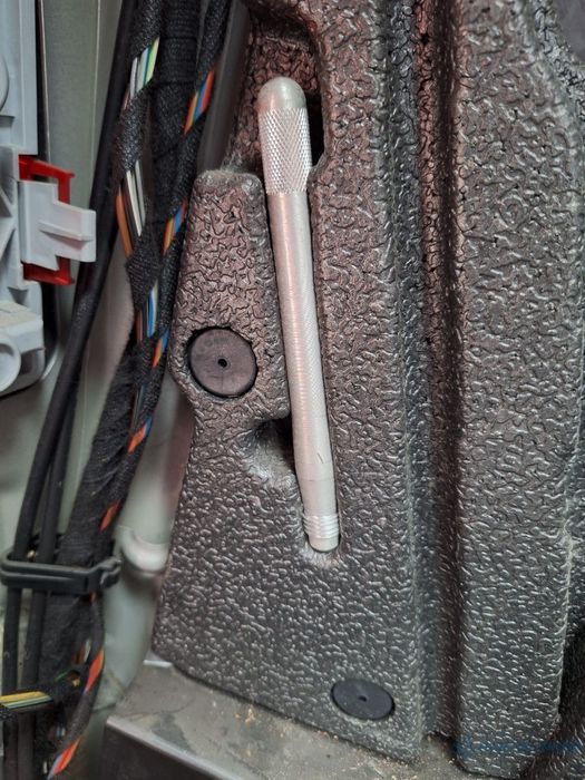 Trusă de scule MERCEDES-BENZ C-CLASS II W203 2005 C 220 CDI OM646 110KW|150HP 2005