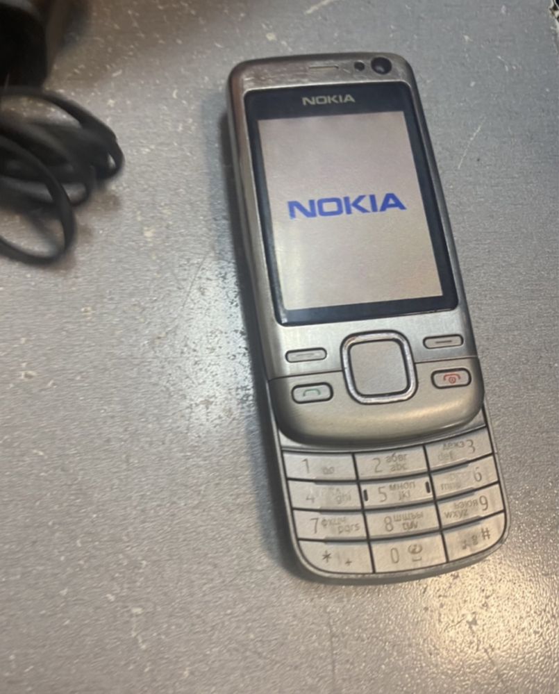 Телефон Nokia 5500