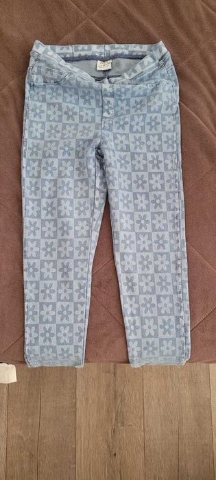 Vând pantaloni Zara , mărimea 164, slim fit