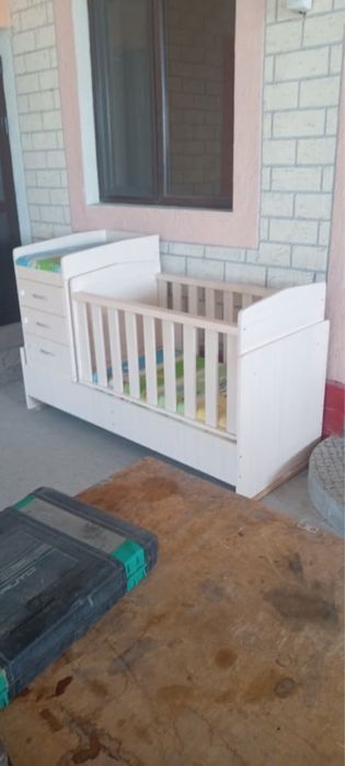 Кровать детская