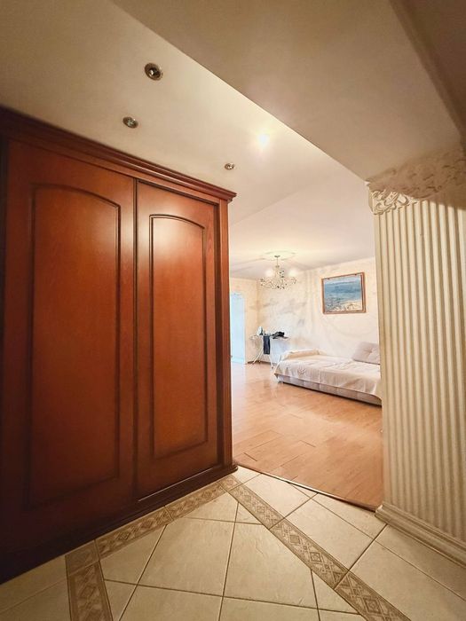 Продается 4х комнатная кв-ра,ор.р Бибигон,М.Улугбекский р-н, 90м2