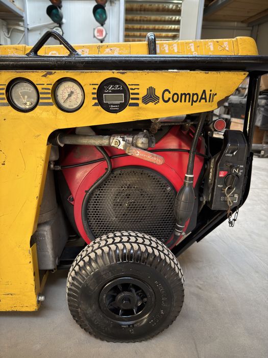 Motocompresor de aer CompAir C14 1.4m3/minut / 7-11 bar