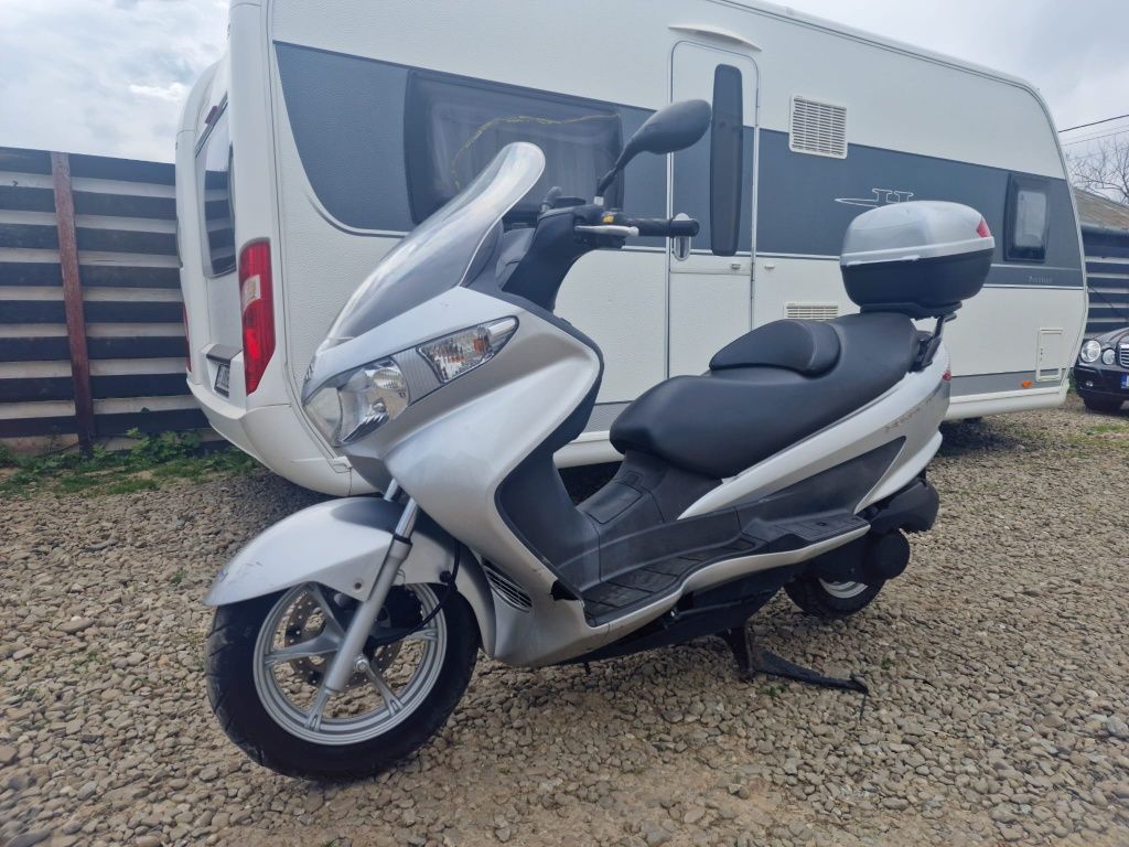 Suzuki burgman 200 impecabil