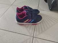 Маратонки adidas детски