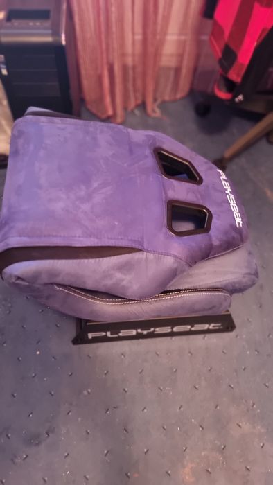 Playseat Evolution Playstation alcantara