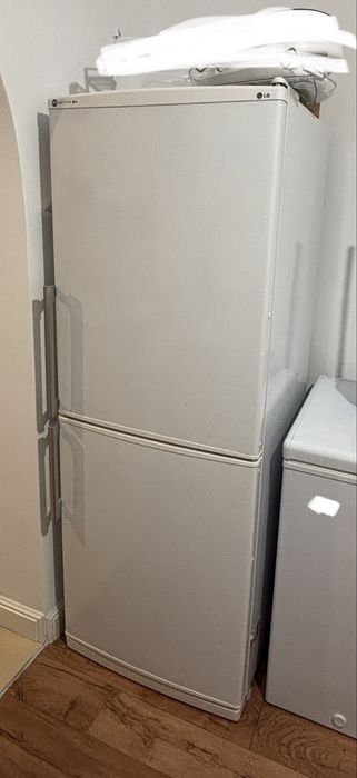 Продам холодильник LG GC-299V