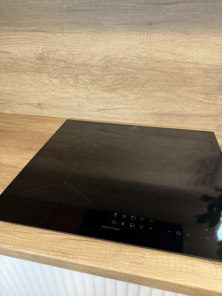 Plita incirporabila Electrolux