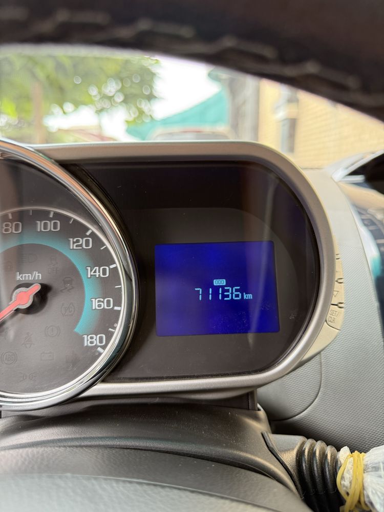 Chevrolet Spark 2019 4 poz