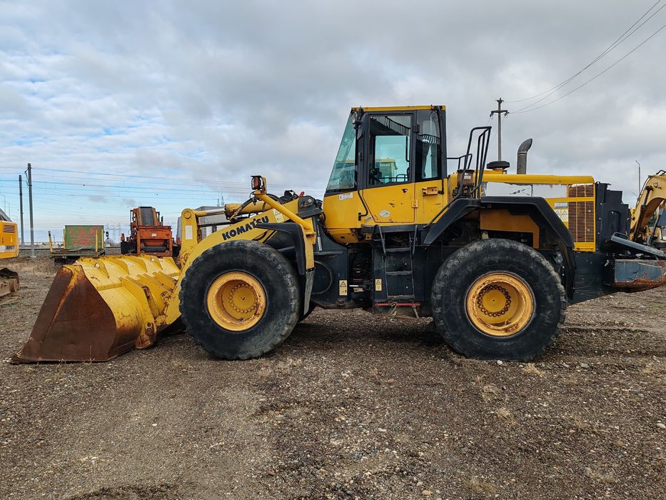 Dezmembrez Komatsu WA 380 si WA 430 vola incarcator frontal