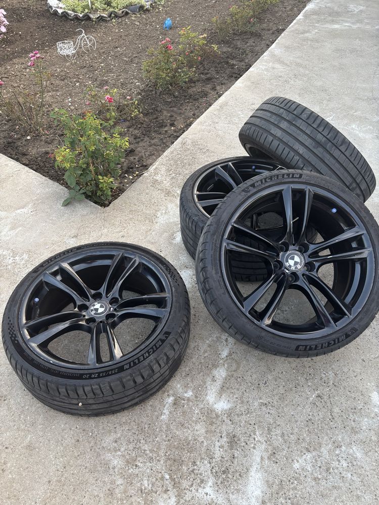 Продава се джанти 5x120 R20