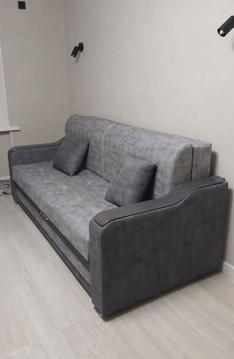Продам диван, в отличном состоянии!
