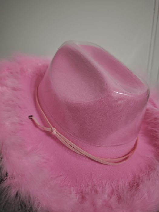 Pălărie cowboy dama, noua