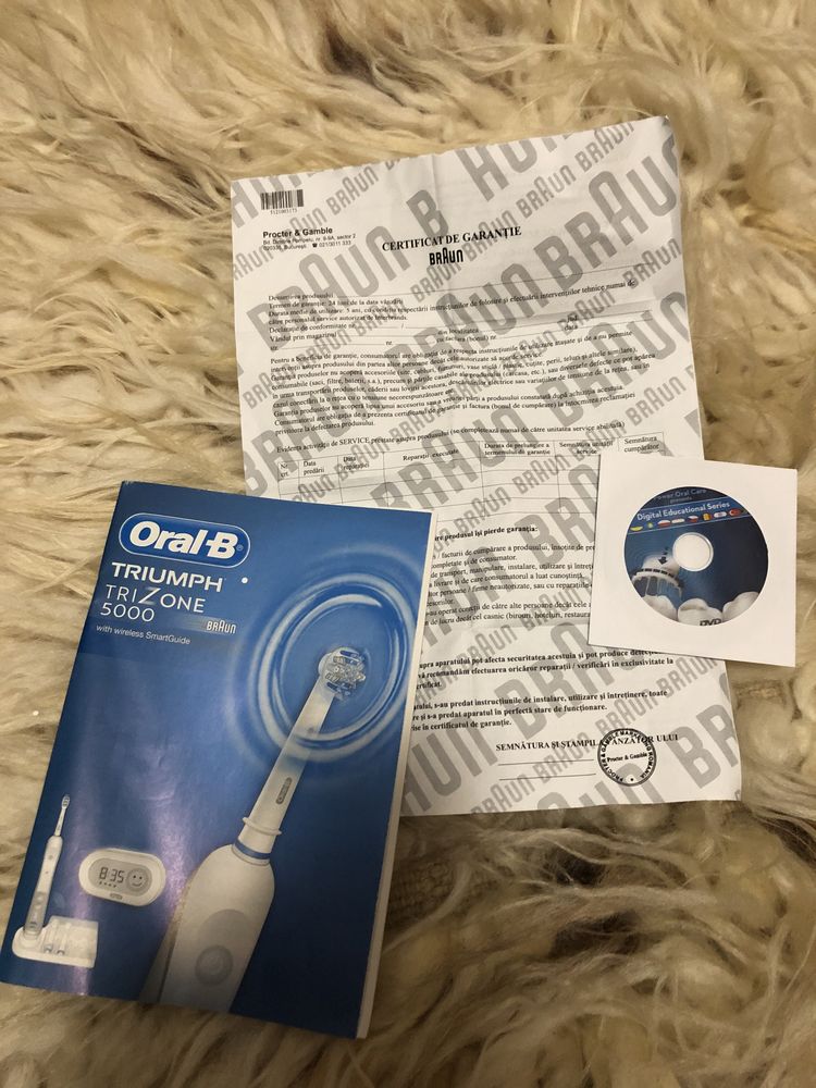 Ел. четка за зъби Oral B D34-545 Triumph 5000